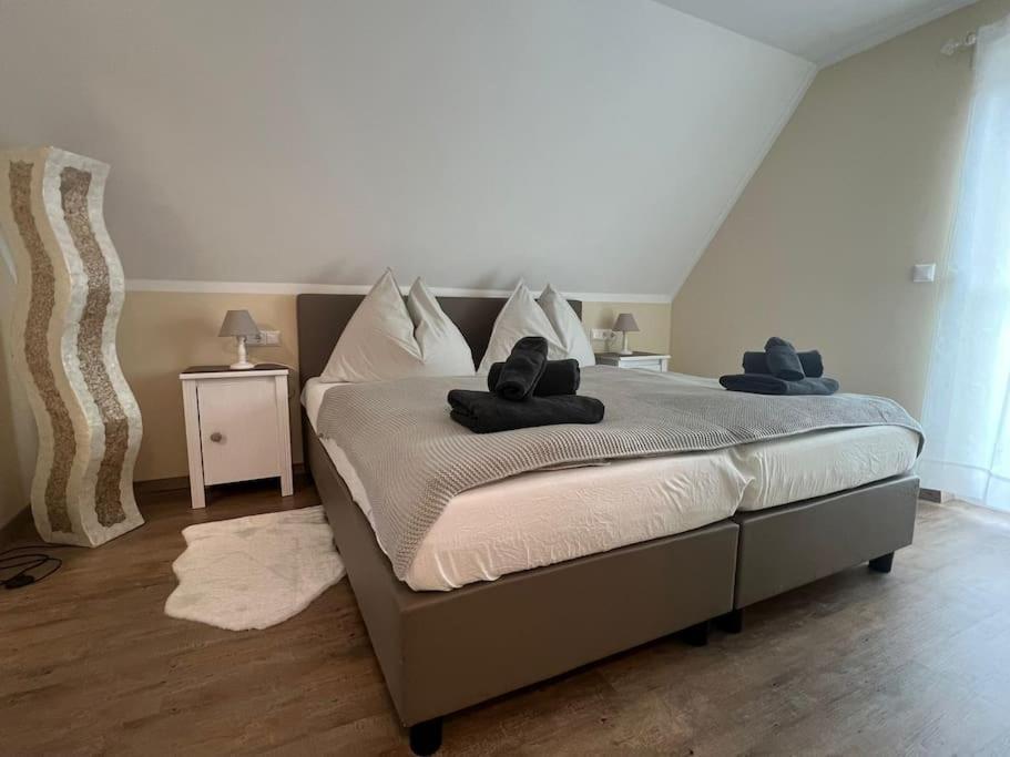 Gemuetliche Wohnung In Velden! เวลเดน อัม เวิร์ทเทอร์ซี ภายนอก รูปภาพ